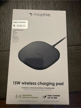mophie 15W Wireless Charging Pad in Black